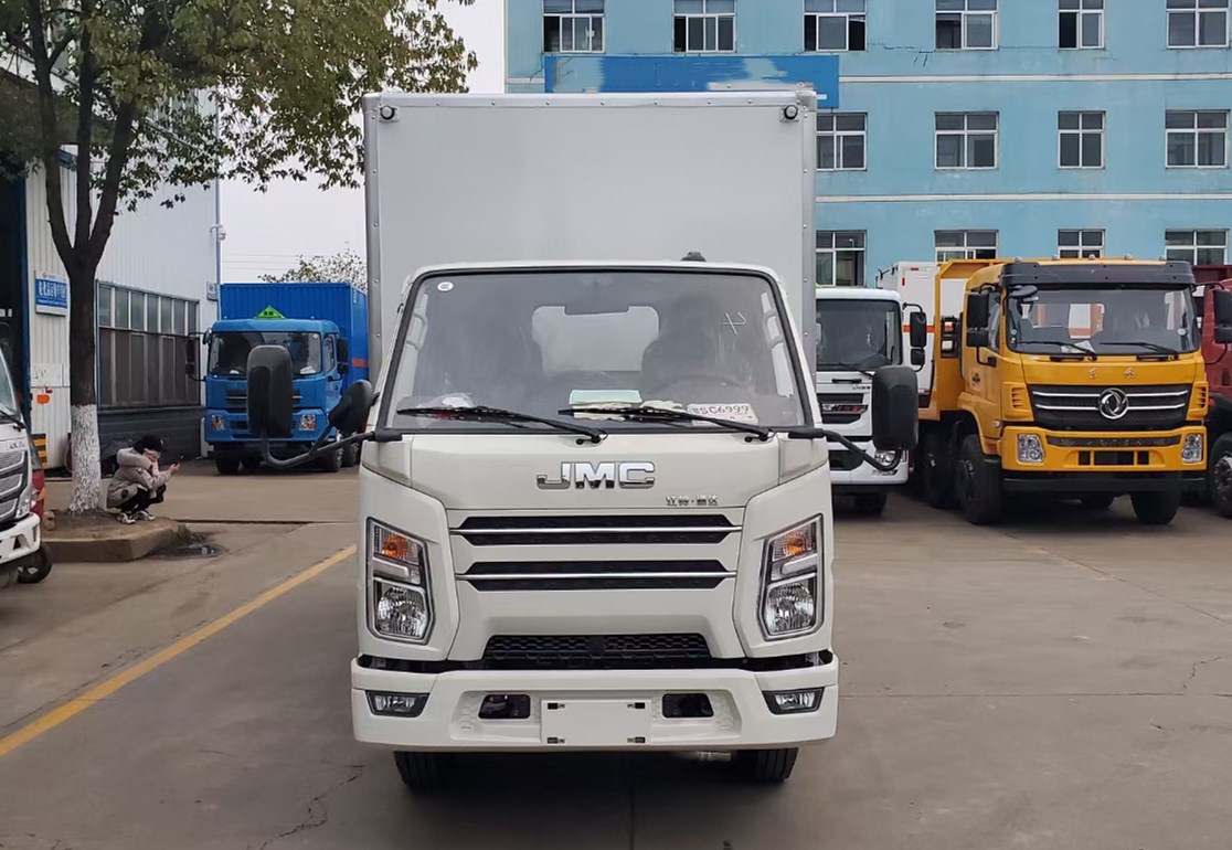 江鈴國六氣瓶廂式運輸車